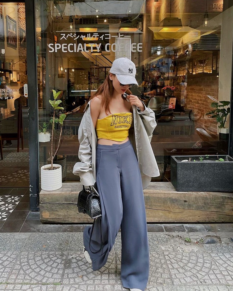 Style quần ống rộng tiếp tục chứng minh độ 'hot' khi được mỹ nhân Việt tích cực lăng xê - Ảnh 8 Style quần ống rộng tiếp tục chứng minh độ 'hot' khi được mỹ nhân Việt tích cực lăng xê - Ảnh 8