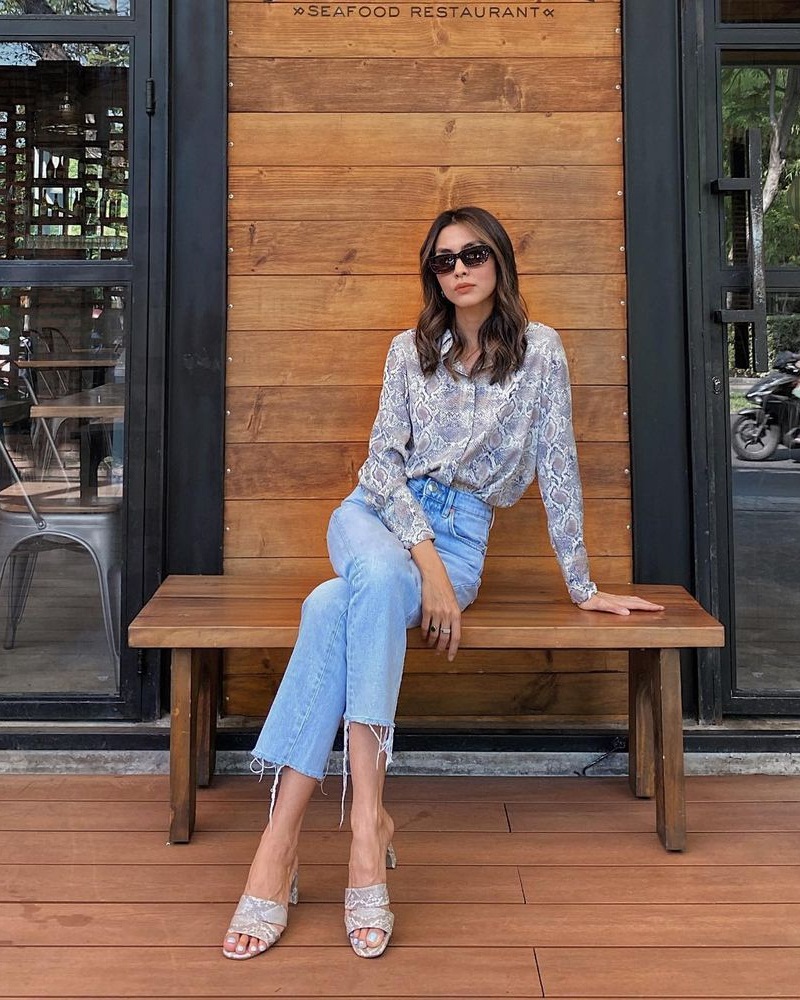 Style quần ống rộng tiếp tục chứng minh độ 'hot' khi được mỹ nhân Việt tích cực lăng xê - Ảnh 3 Style quần ống rộng tiếp tục chứng minh độ 'hot' khi được mỹ nhân Việt tích cực lăng xê - Ảnh 3