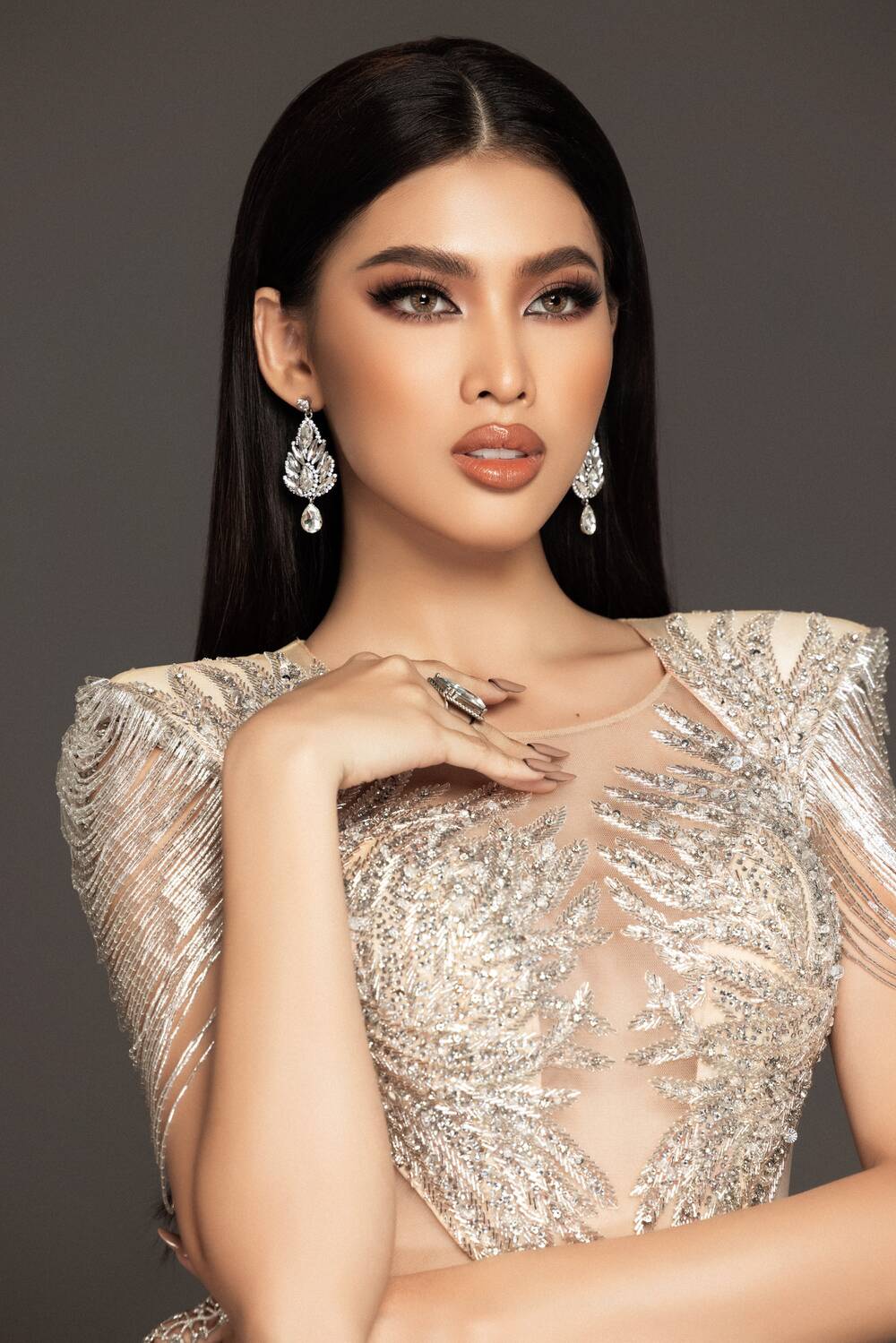 Công bố trang phục dạ hội của Ngọc Thảo tại Miss Grand 2020 - Ảnh 3
