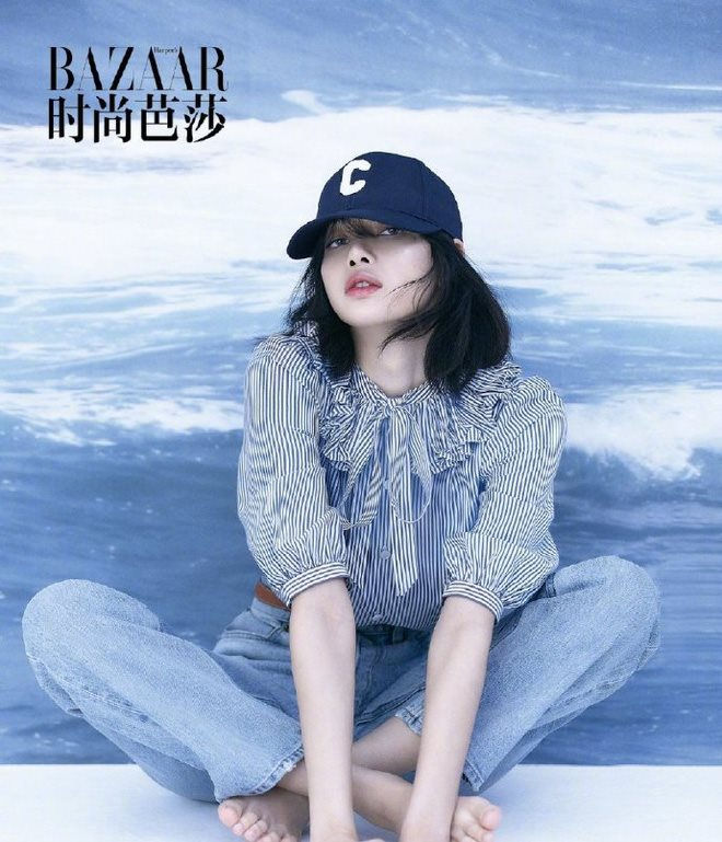 Toàn bộ ảnh của Lisa Black Pink bị 'bốc hơn' trên Weibo của Harper's Bazaar China với nguyên do 'khó chấp nhận' - Ảnh 5 Toàn bộ ảnh của Lisa Black Pink bị 'bốc hơn' trên Weibo của Harper's Bazaar China với nguyên do 'khó chấp nhận' - Ảnh 5
