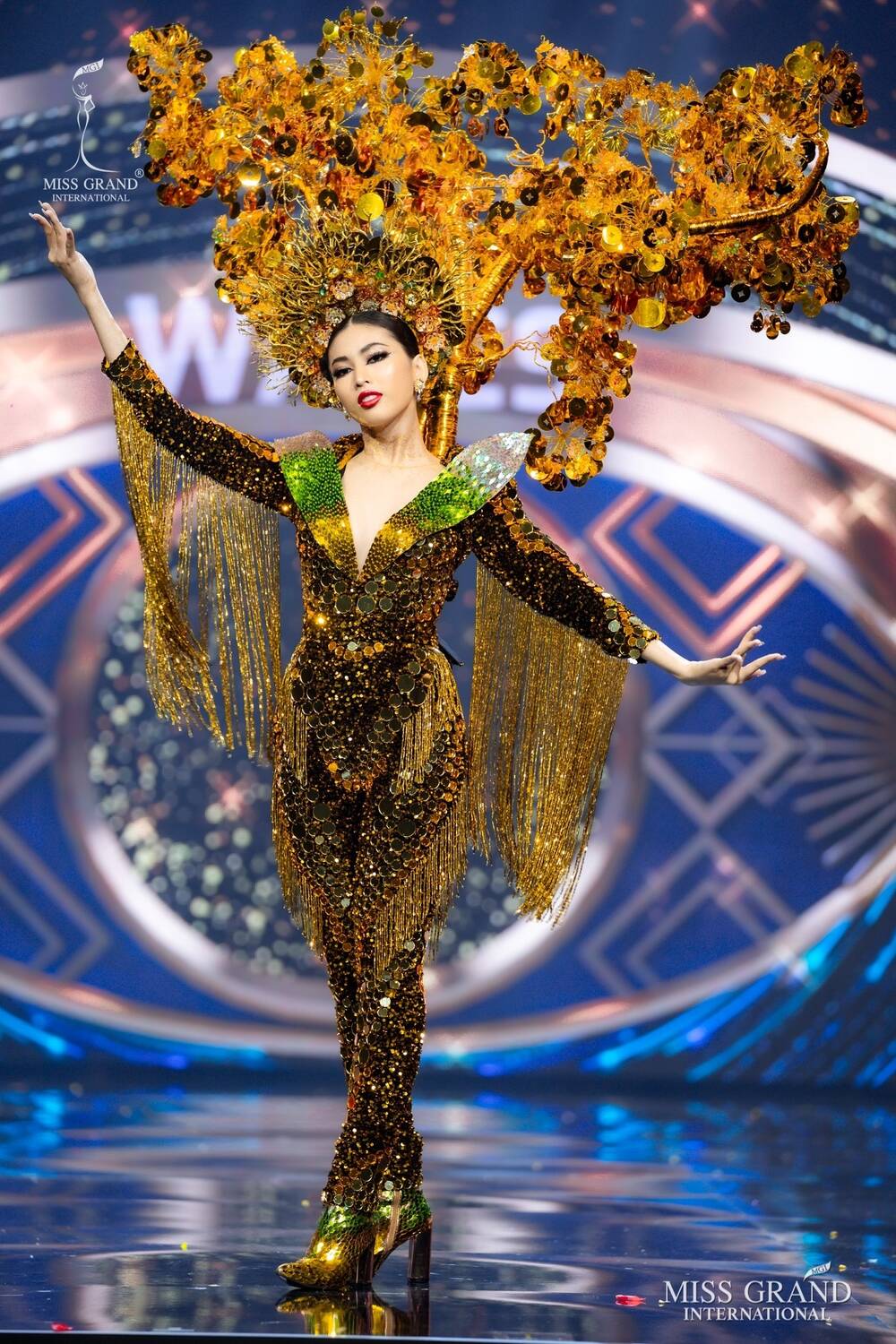 Ngọc Thảo trải lòng sau khi out Top 10 Miss Grand 2020: Khóc nức nở trong cánh gà và không thể ra chào kết - Ảnh 2 Ngọc Thảo trải lòng sau khi out Top 10 Miss Grand 2020: Khóc nức nở trong cánh gà và không thể ra chào kết - Ảnh 2