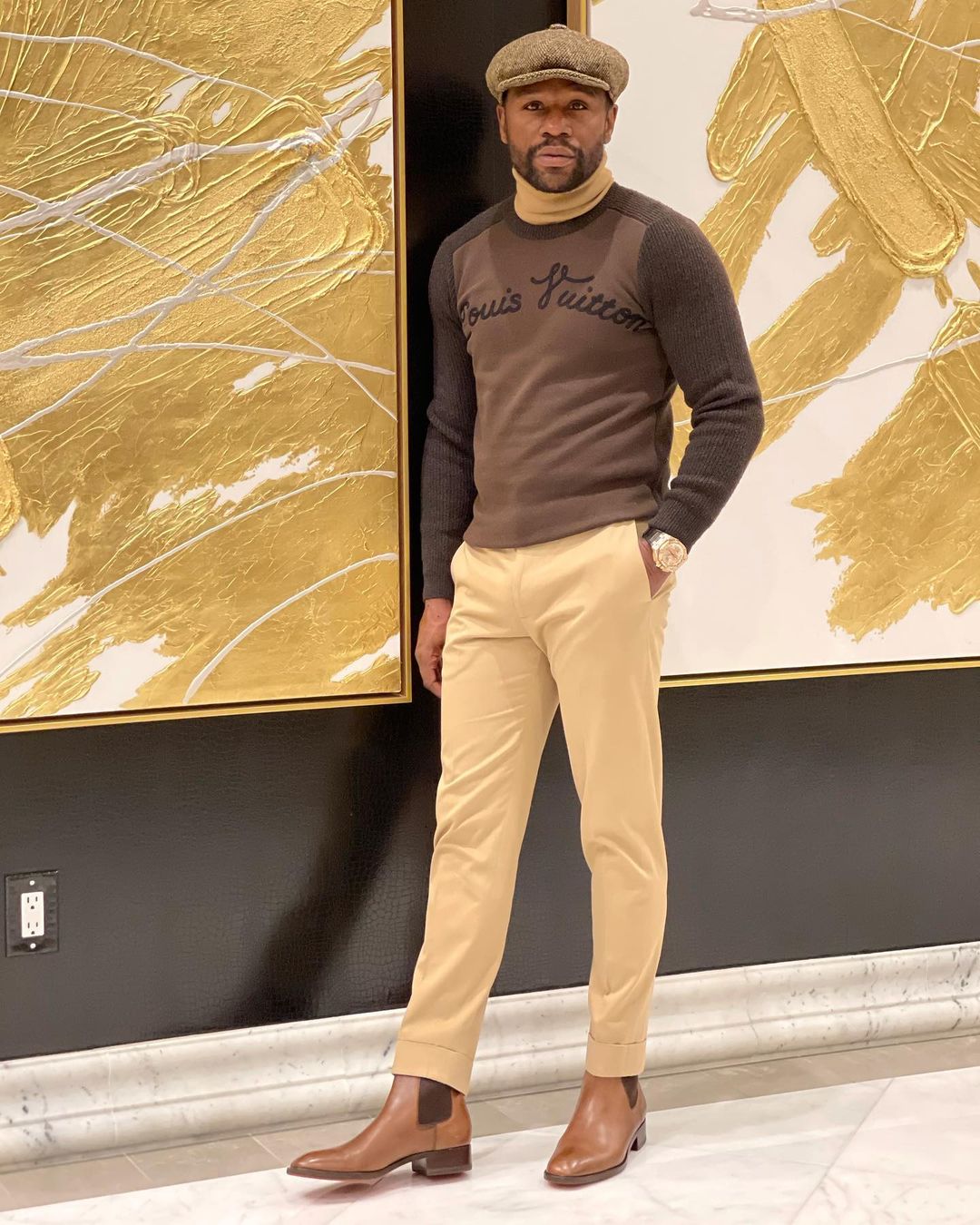 Sao nam tuần qua mặc gì: Phạm Bảo Luận đỏm dáng với xu hướng oversized-tailored, Gong Yoo chuẩn 'gừng càng già càng cay' - Ảnh 7 Sao nam tuần qua mặc gì: Phạm Bảo Luận đỏm dáng với xu hướng oversized-tailored, Gong Yoo chuẩn 'gừng càng già càng cay' - Ảnh 7