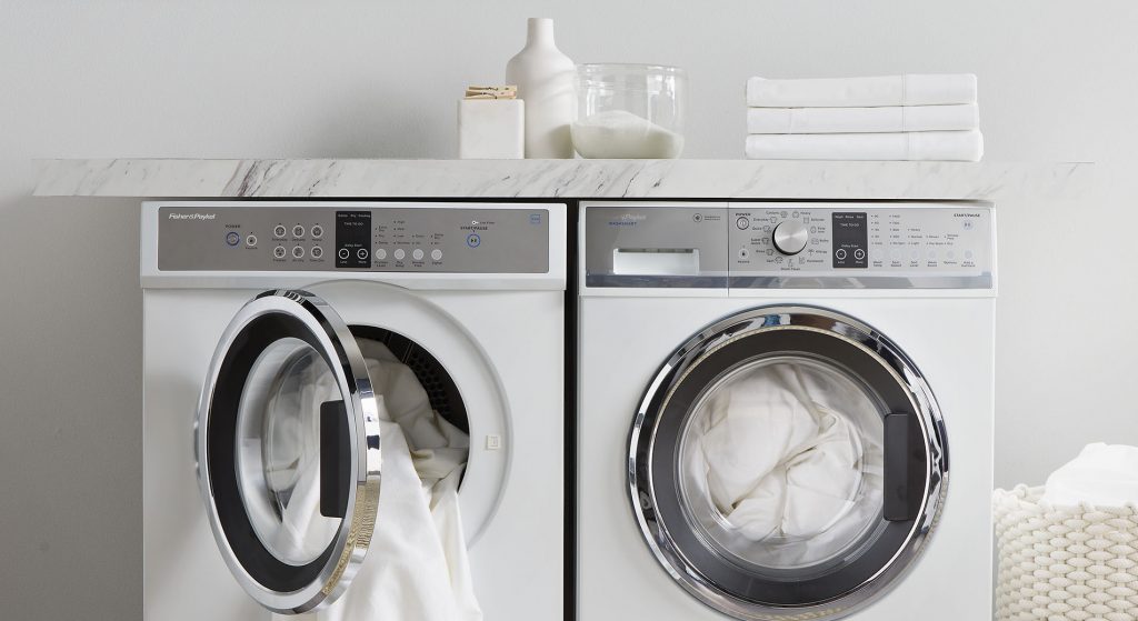 ‘Nuông chiều’ quần áo linen đúng cách cho mùa hè - Ảnh 3 ‘Nuông chiều’ quần áo linen đúng cách cho mùa hè - Ảnh 3
