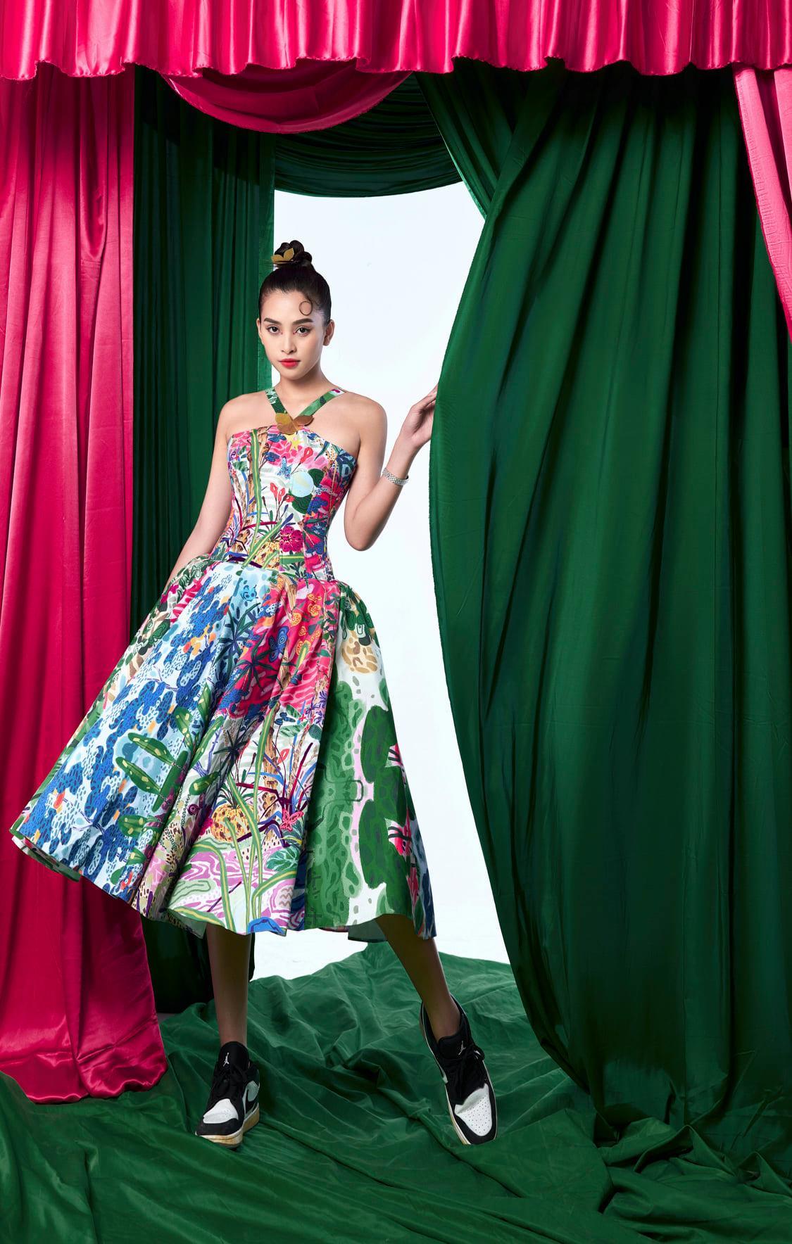 Hoa hậu Tiểu Vy hóa cánh bướm lộng lẫy trong bộ ảnh mới - Ảnh 9