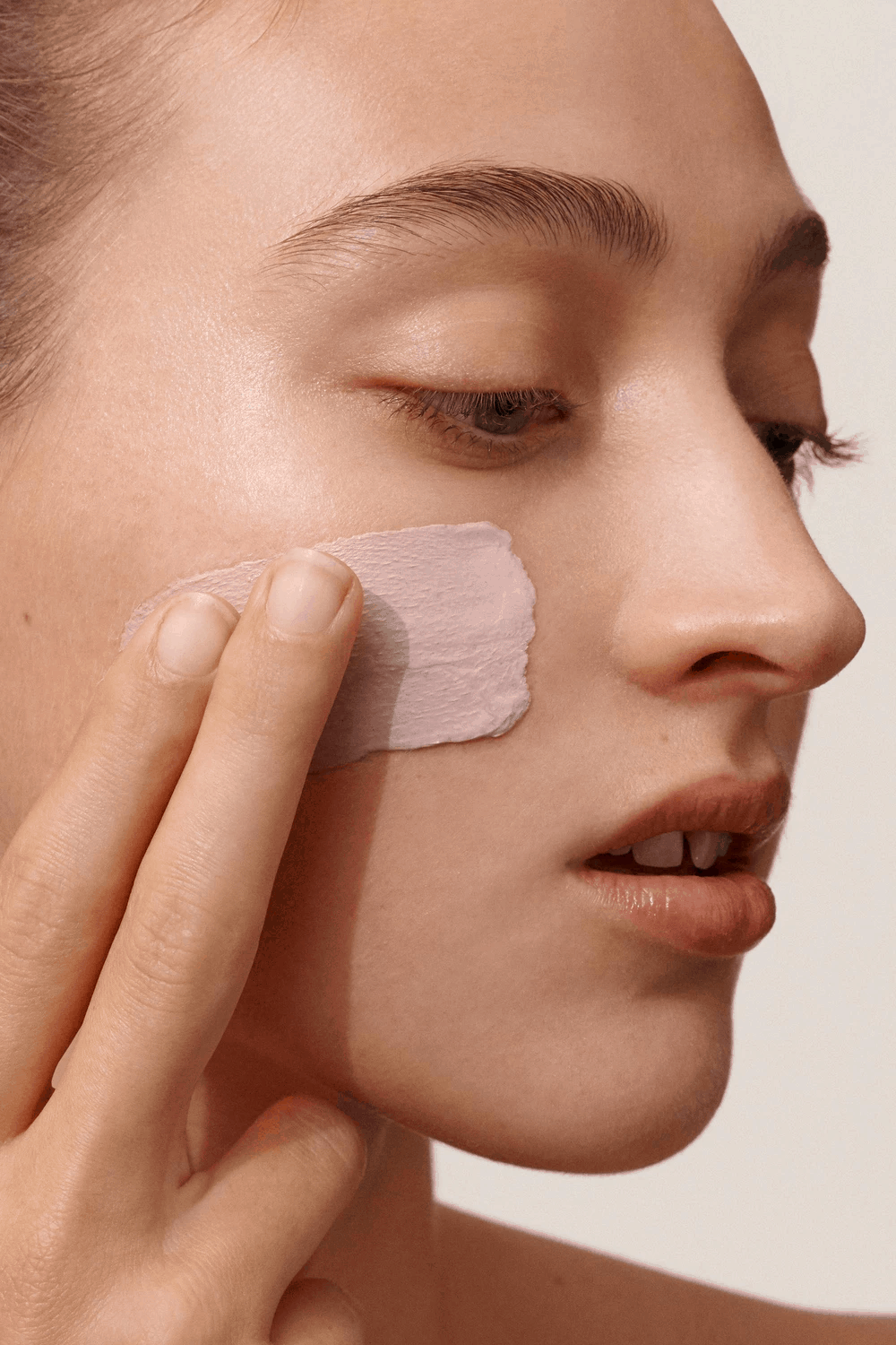 Những loại đất không bẩn mà còn giúp làn da chắc khỏe, mịn màng - Ảnh 1 Những loại đất không bẩn mà còn giúp làn da chắc khỏe, mịn màng - Ảnh 1