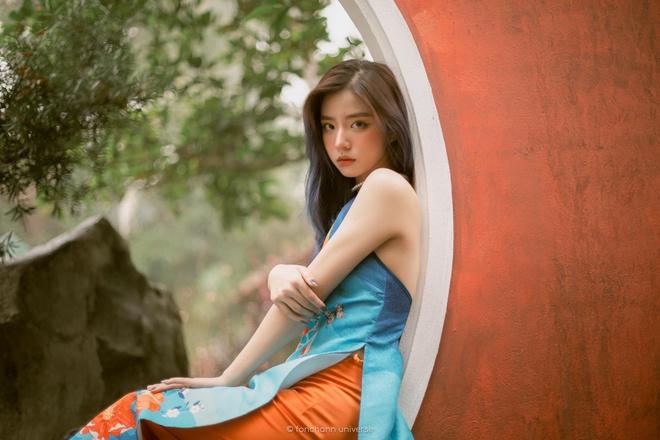 Xiêu lòng trước vẻ đẹp của hot girl 'tuyển sinh' - Ảnh 9