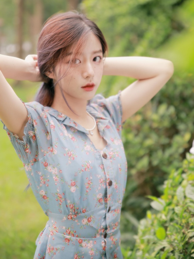 Xiêu lòng trước vẻ đẹp của hot girl 'tuyển sinh' - Ảnh 5