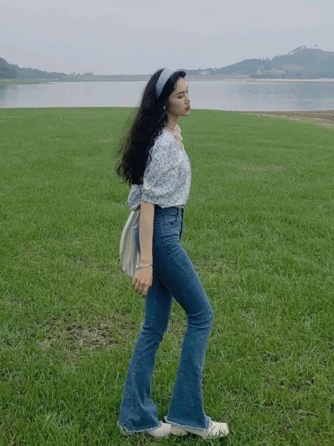 Giải mã sức hút của quần ống loe: Items 'hack dáng' đỉnh cao được chị em săn đón trong hè này - Ảnh 2