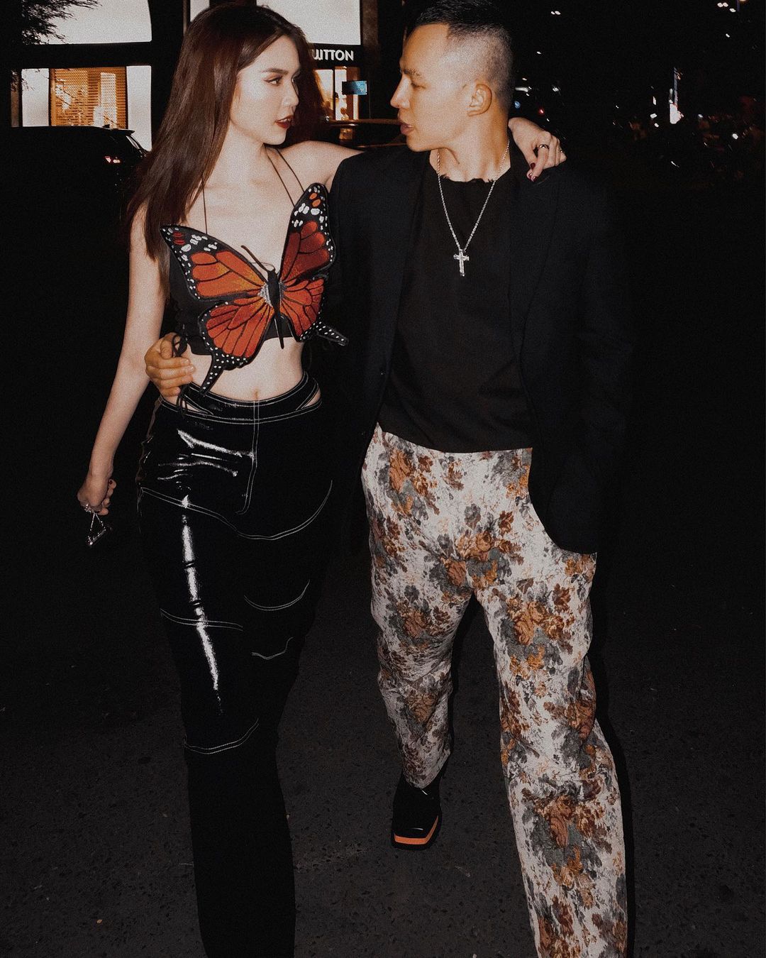 Ngọc Trinh biến hình 'phép thuật Winx Enchantix' cùng Vũ Khắc Tiệp giữa phố đêm, phải chăng muốn trừng trị Nathan Lee - Ảnh 8