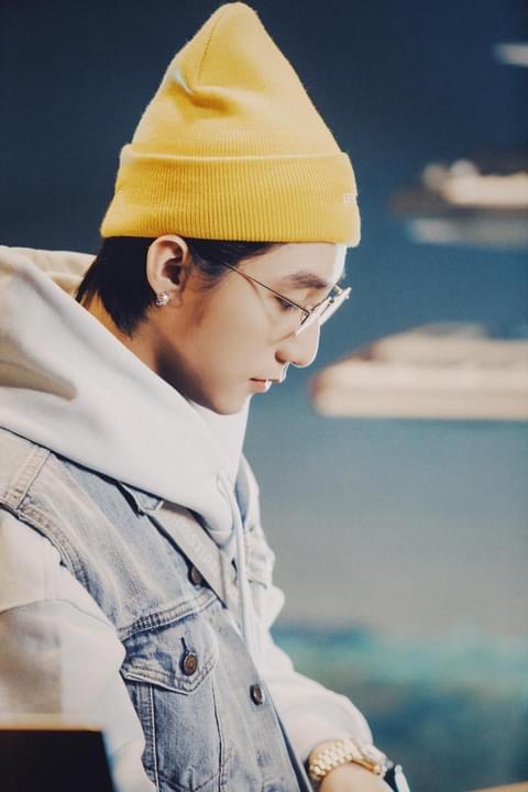 Sơn Tùng chia sẻ chuyện tình cảm trong buổi ra mắt MV Muộn rồi mà sao còn, dân tình thấy đúng nhưng không thuyết phục - Ảnh 4 Sơn Tùng chia sẻ chuyện tình cảm trong buổi ra mắt MV Muộn rồi mà sao còn, dân tình thấy đúng nhưng không thuyết phục - Ảnh 4