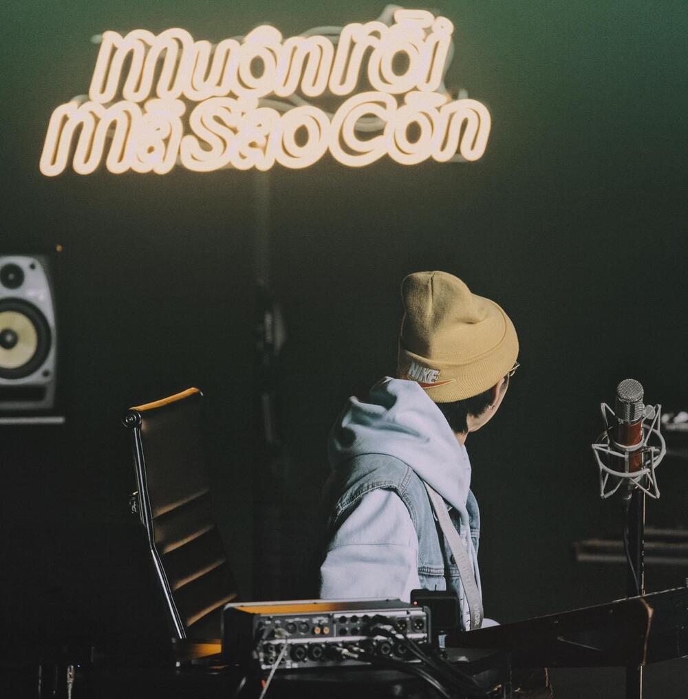 Sơn Tùng chia sẻ chuyện tình cảm trong buổi ra mắt MV Muộn rồi mà sao còn, dân tình thấy đúng nhưng không thuyết phục - Ảnh 2