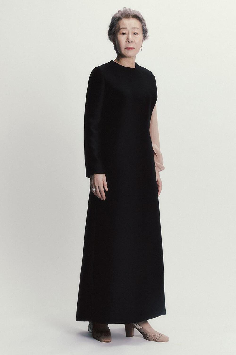 Nữ minh tinh diện thiết kế Haute Couture của Dior Nữ minh tinh diện thiết kế Haute Couture của Dior