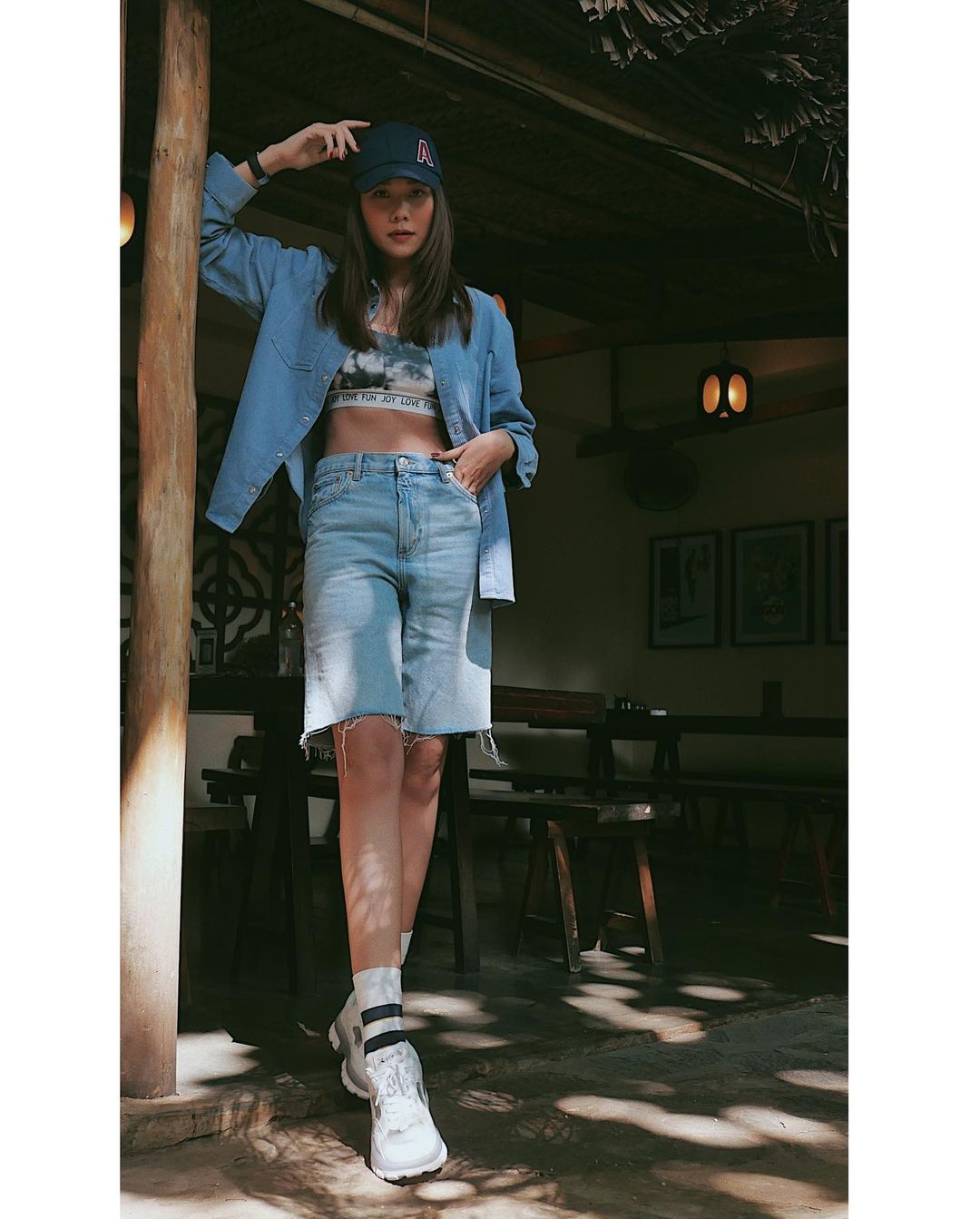 Diện áo hở eo đẹp như sao Việt: Thanh Hằng bụi bặm, Ngọc Trinh chặt chém, Thiều Bảo Trâm'nàng thơ' hết nấc - Ảnh 3 Diện áo hở eo đẹp như sao Việt: Thanh Hằng bụi bặm, Ngọc Trinh chặt chém, Thiều Bảo Trâm'nàng thơ' hết nấc - Ảnh 3