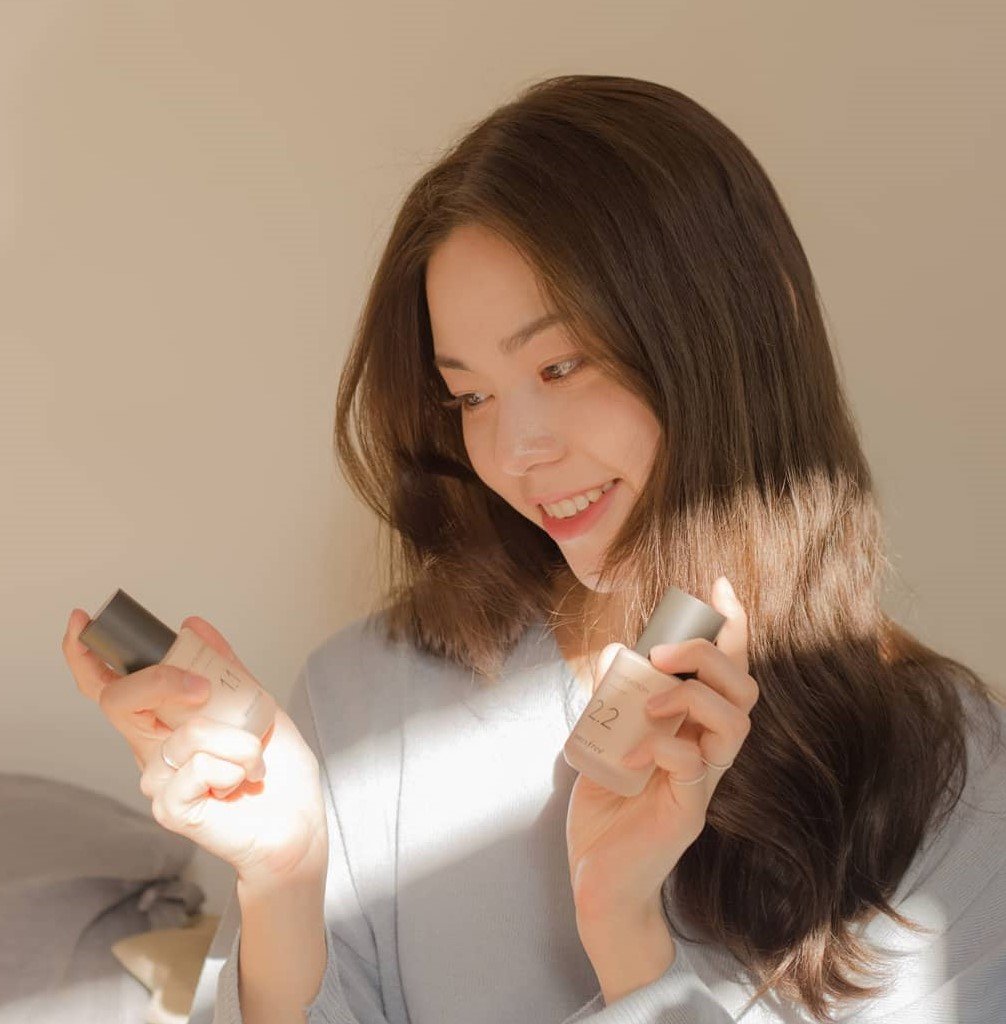 Hè đến rồi, làm sao để giữ lớp trang điểm lâu trôi - Ảnh 4 Hè đến rồi, làm sao để giữ lớp trang điểm lâu trôi - Ảnh 4