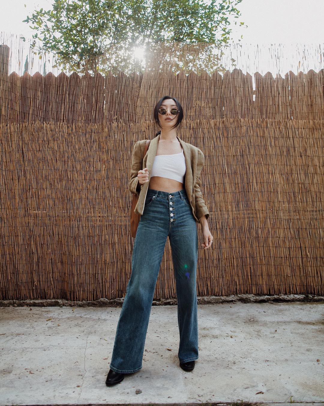 Những món đồ không nên mang khi đi du lịch, bỏ vào chỉ nặng vali - Ảnh 1