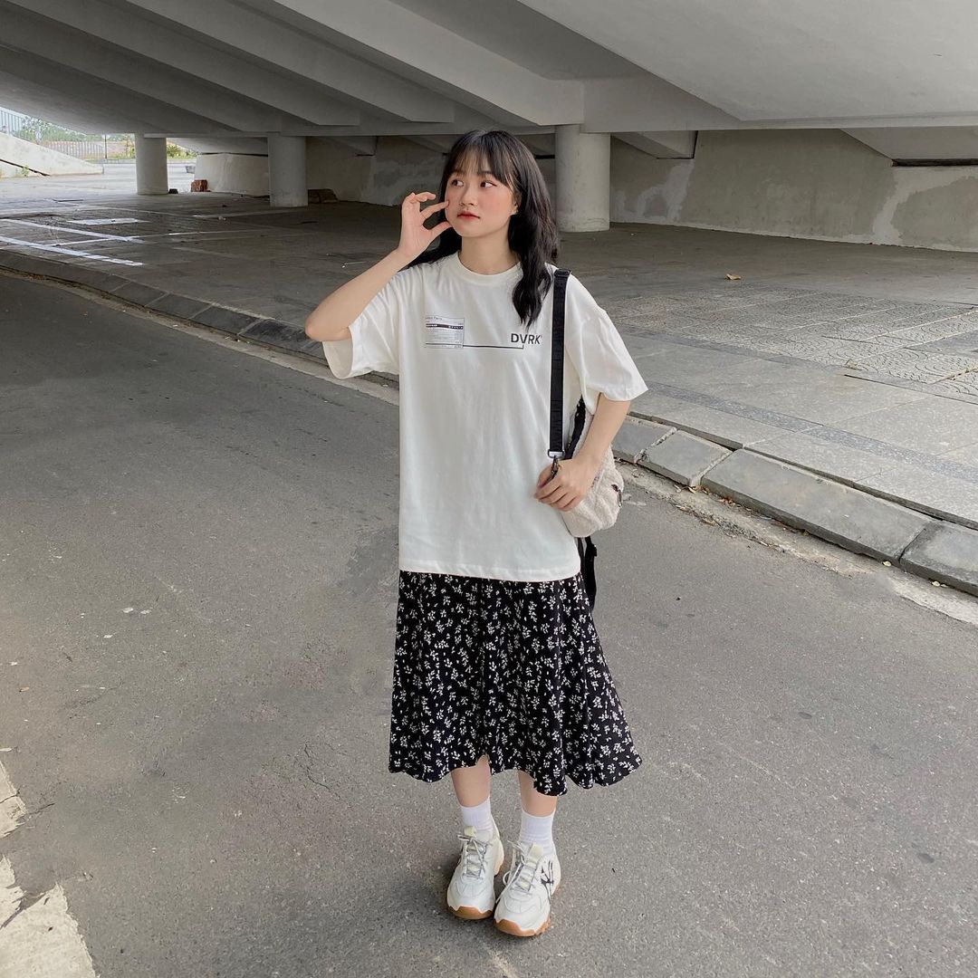 Dàn hot girl Instagram lên đồ đi quẩy lễ, nàng học được vô vàn outfit hay ho - Ảnh 5