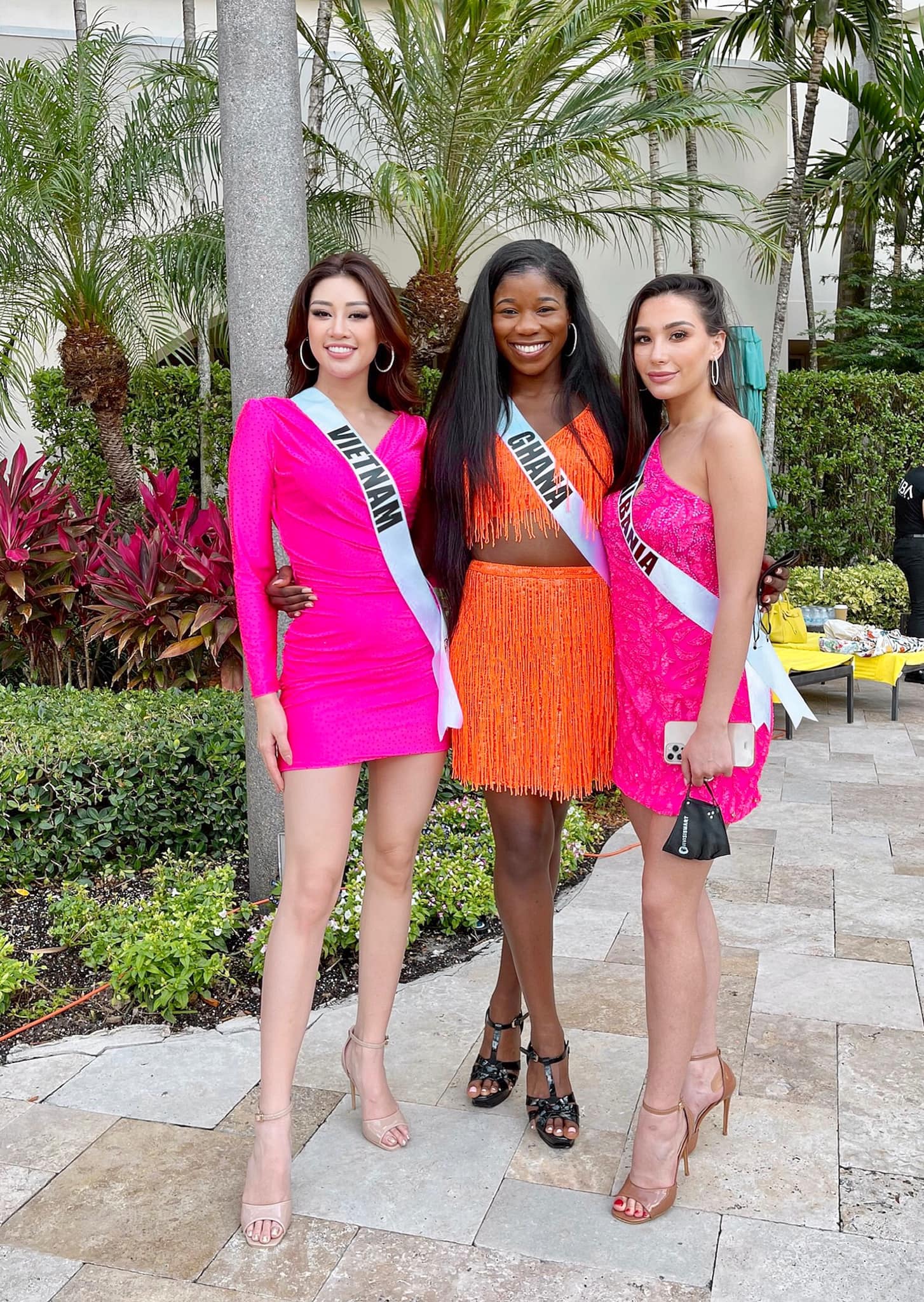 Ngày thứ 4 của Khánh Vân tại Miss Universe: 'Chặt chém' với váy hồng rực rỡ, tăng vọt thứ hạng từ top 21 lên top 12 - Ảnh 1