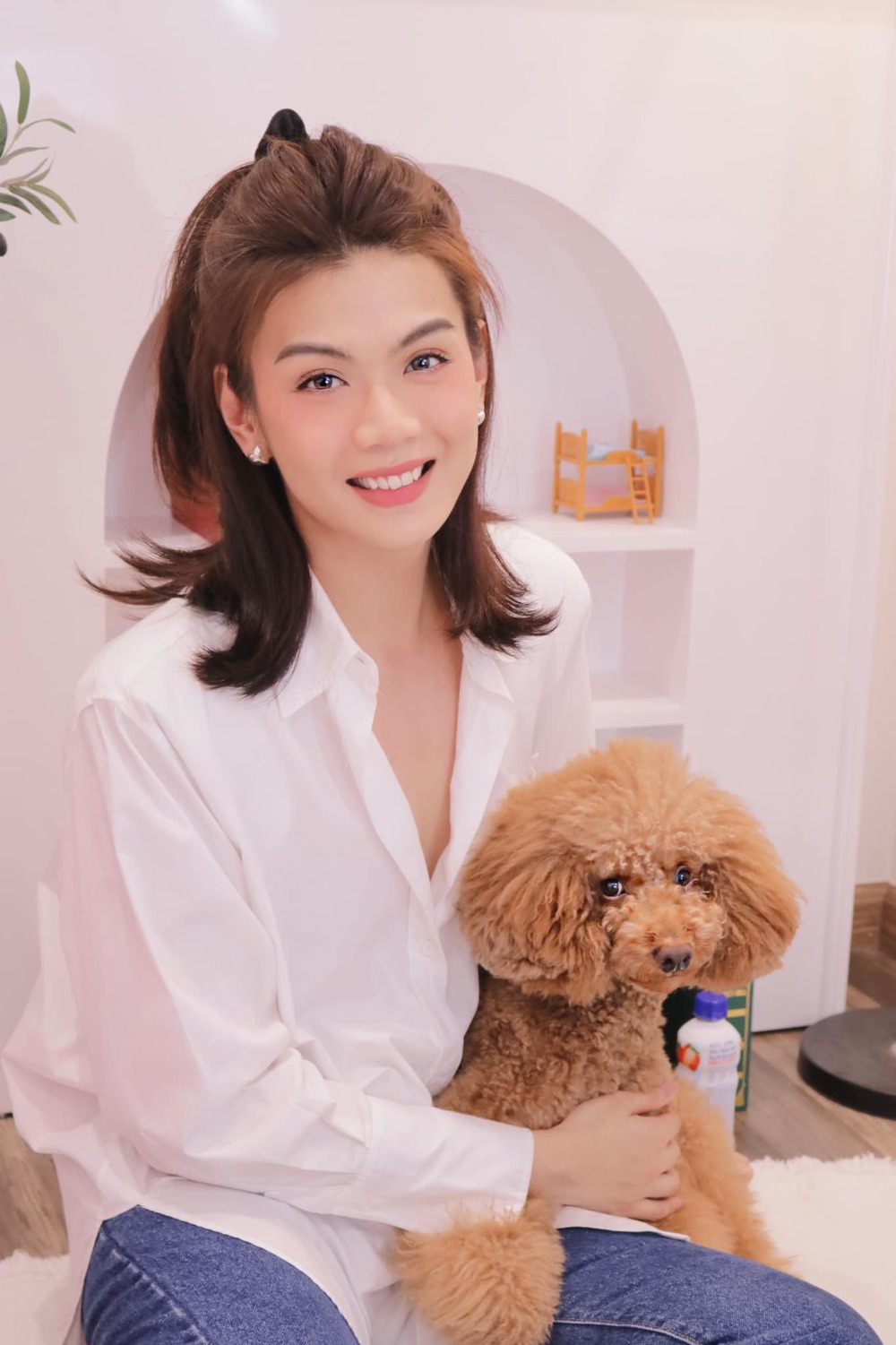 Vẻ đẹp của Đào Bá Lộc từng được ca sĩ Đàm Vĩnh Hưng khen ngợi tựa 'ngọc nữ'. Ảnh: FBNV Vẻ đẹp của Đào Bá Lộc từng được ca sĩ Đàm Vĩnh Hưng khen ngợi tựa 'ngọc nữ'. Ảnh: FBNV