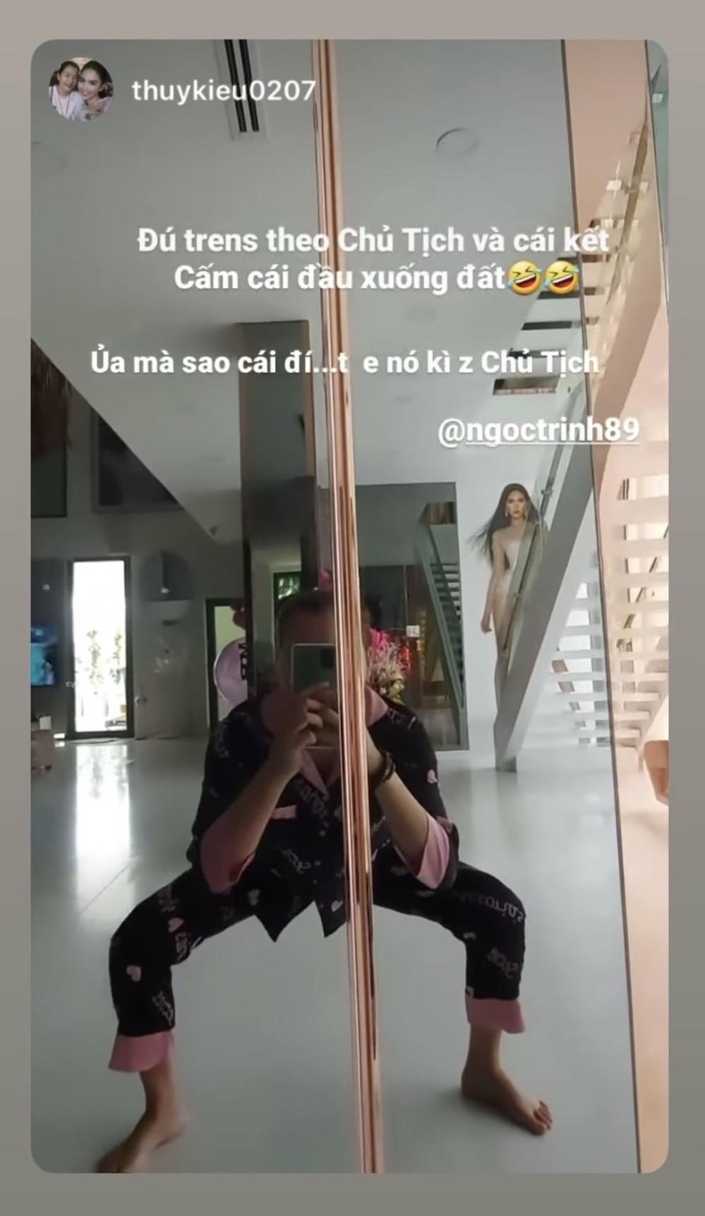 Trợ lí Thúy Kiều đu theo nhưng bất thành