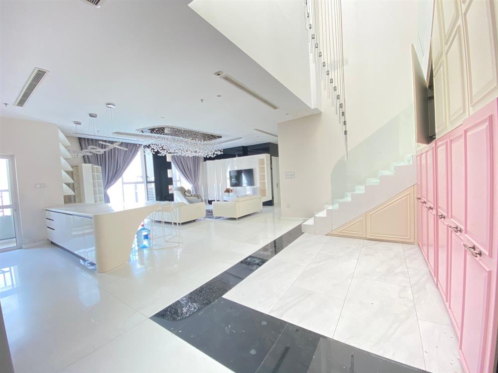 Bán nhà phong cách Ngọc Trinh: Chịu lỗ 5 tỷ, miễn sao có người hốt ngay và luôn - Ảnh 1