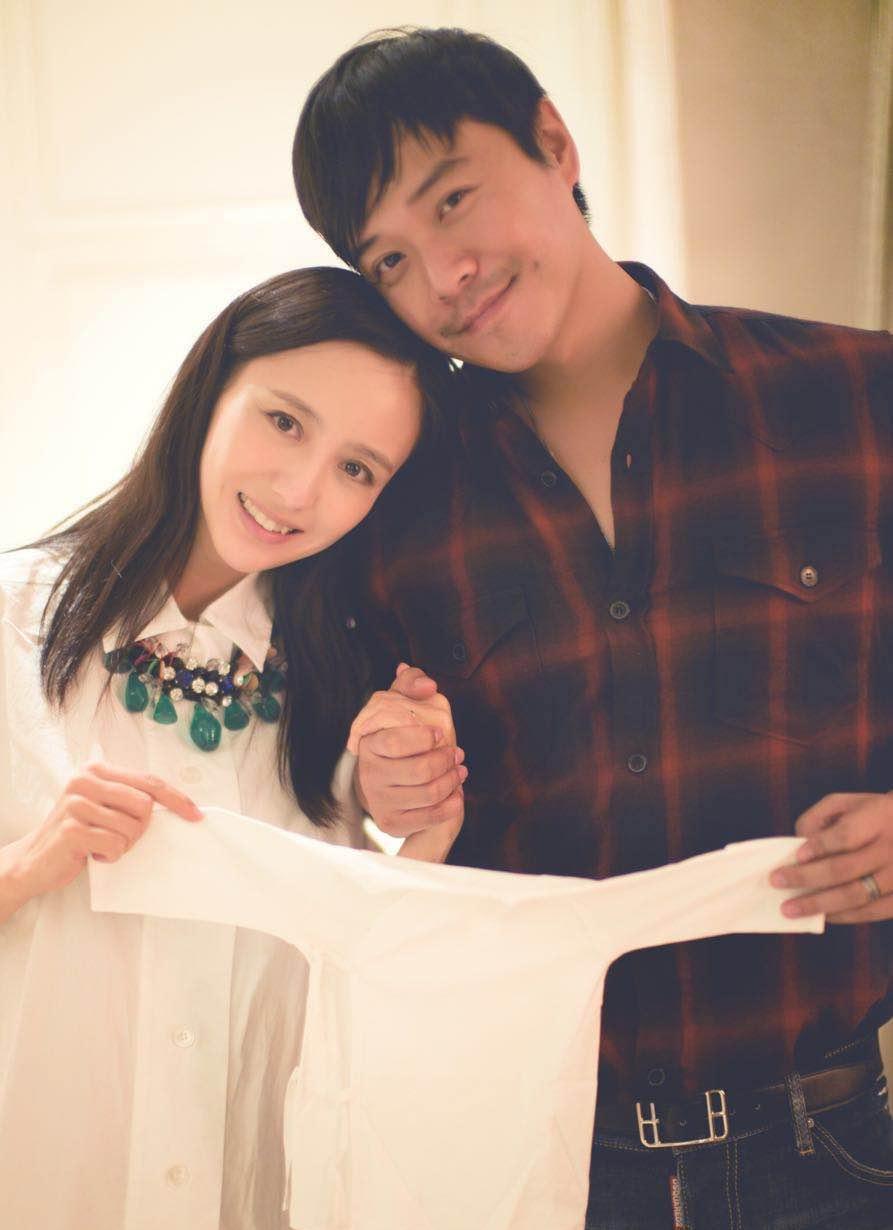 Cả hai chào đón tiểu hoàng tử đầu lòng và đặt tên là Đóa Đóa vào 2016.