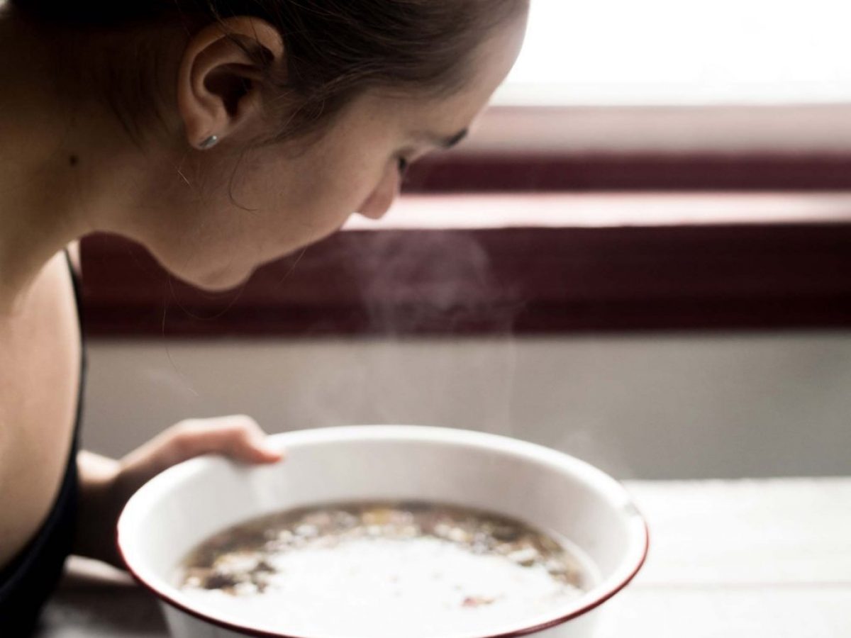 Công dụng giải cứu làn da mùa hè của nước muối sinh lý - Ảnh 5