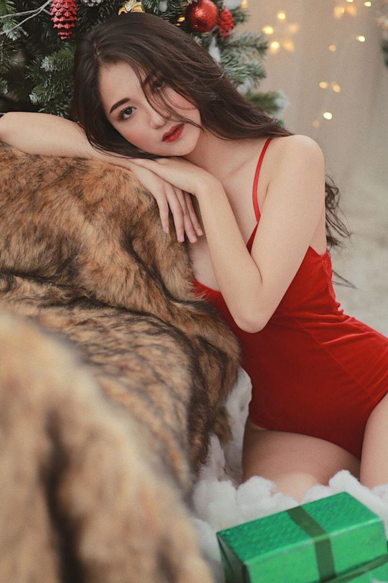 Gu ăn mặc của hot girl Vũ Thư khiến dân tình 'không chịu nổi' - Ảnh 6 Gu ăn mặc của hot girl Vũ Thư khiến dân tình 'không chịu nổi' - Ảnh 6