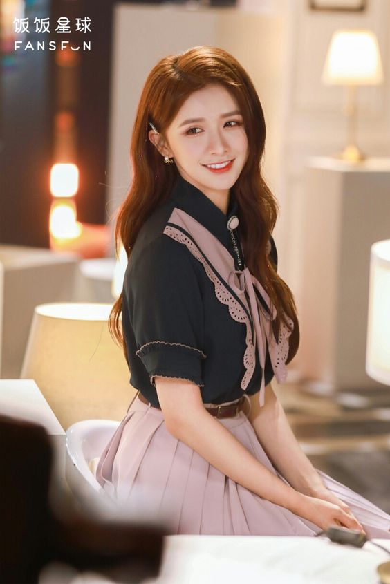 Từng bị Cnet xua đuổi, Thái Trác Nghi bùng nổ với nhan sắc 'xinh xỉu', kiếp trước giải cứu thế giới hay gì? - Ảnh 9