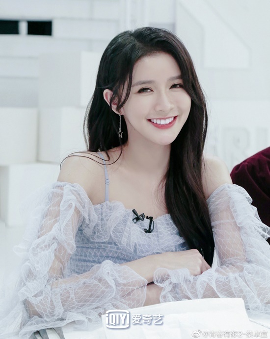 Từng bị Cnet xua đuổi, Thái Trác Nghi bùng nổ với nhan sắc 'xinh xỉu', kiếp trước giải cứu thế giới hay gì? - Ảnh 3