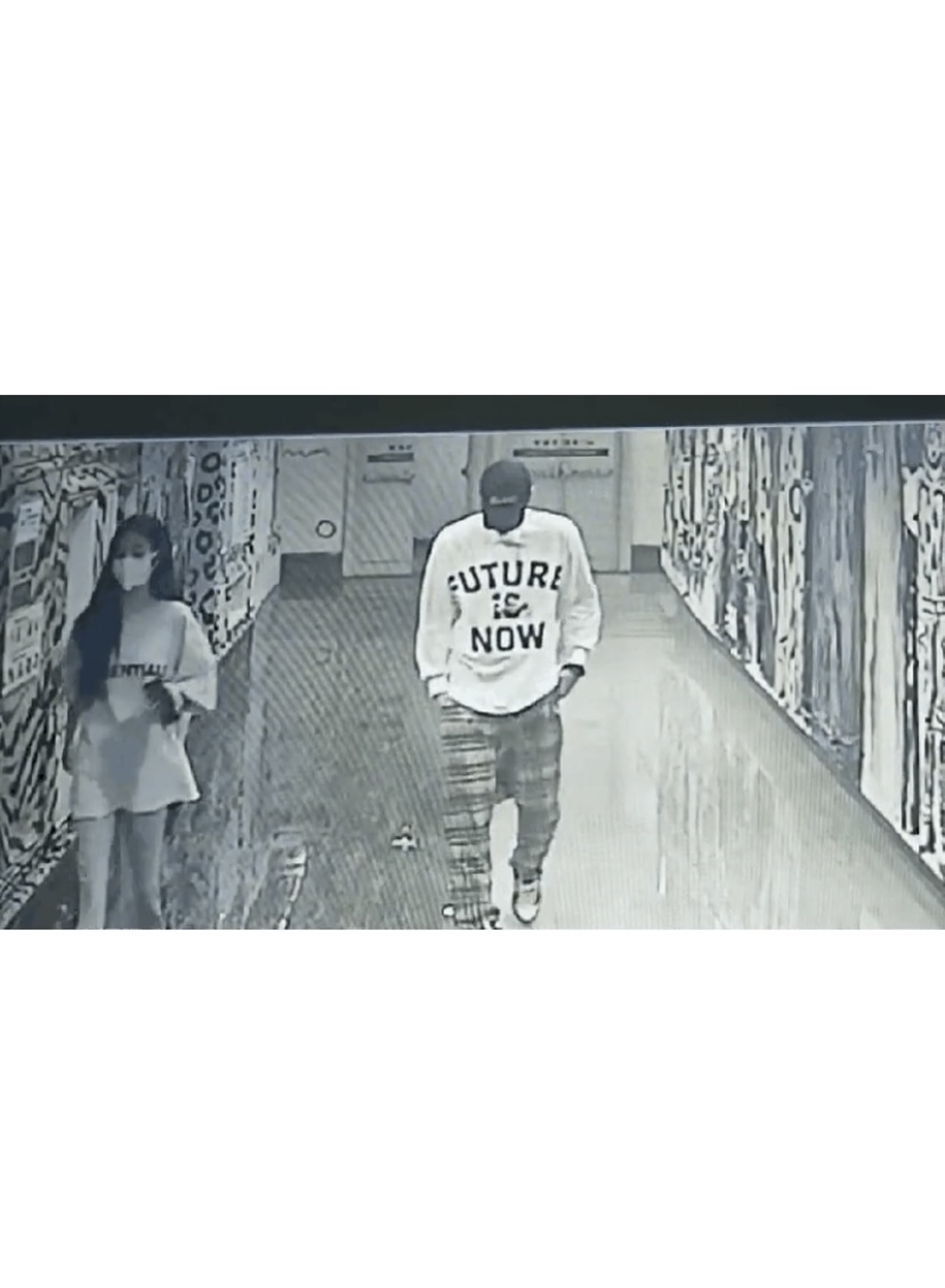 Hình ảnh trược trích xuất từ camera an ninh cho thấy Ngô Diệc Phàm hẹn hò cùng Tử Di tại rạp Wanda.