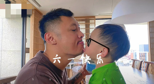 1/6 của dàn sao Hoa ngữ: Hết đọ visual ngày bé, lại khoe cục cưng, trùm cuối mới ‘vỡ òa' - Ảnh 3 1/6 của dàn sao Hoa ngữ: Hết đọ visual ngày bé, lại khoe cục cưng, trùm cuối mới ‘vỡ òa' - Ảnh 3