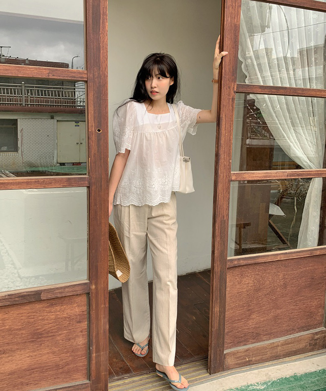 Sắm ngay 5 items tối giản này đảm bảo diện mạo cứ 'lên hương' vùn vụt - Ảnh 1 Sắm ngay 5 items tối giản này đảm bảo diện mạo cứ 'lên hương' vùn vụt - Ảnh 1