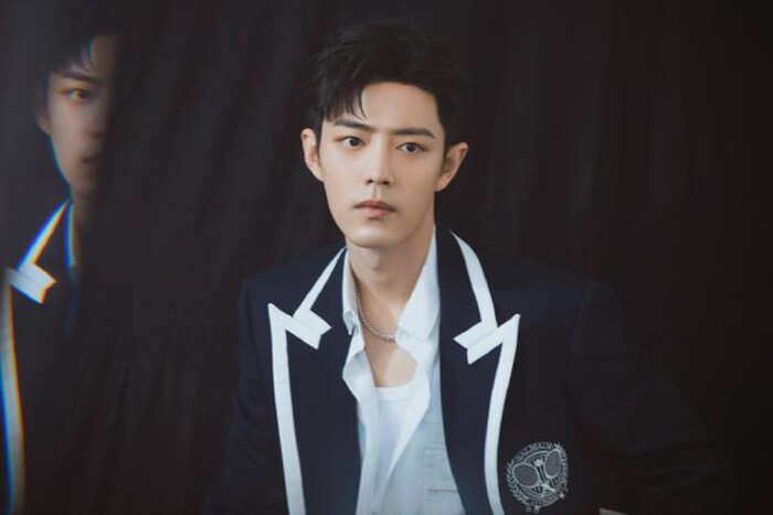 Nhìn lại visual 'cực phẩm' của Tiêu Chiến trong Đêm sục sôi - Ảnh 8 Nhìn lại visual 'cực phẩm' của Tiêu Chiến trong Đêm sục sôi - Ảnh 8