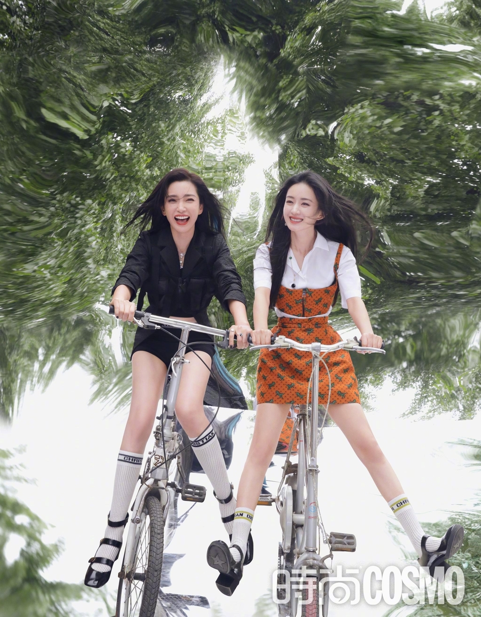Lý Băng Băng 'cưa sừng làm nghé' khi đứng chung khung hình với Triệu Lệ Dĩnh 8 Lý Băng Băng 'cưa sừng làm nghé' khi đứng chung khung hình với Triệu Lệ Dĩnh 8