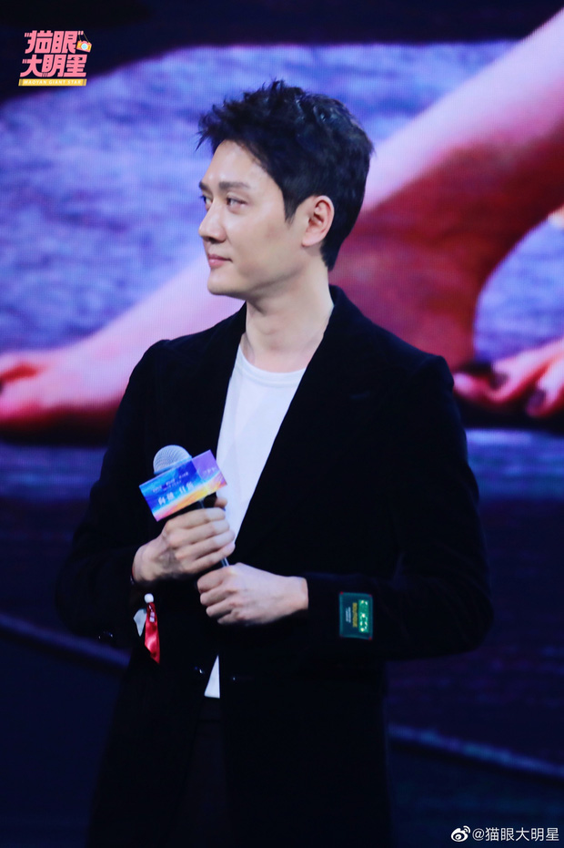 Phùng Thiệu Phong tái xuất hậu ly hôn Triệu Lệ Dĩnh, visual liệu 'xuống mã' quá không? - Ảnh 1 Phùng Thiệu Phong tái xuất hậu ly hôn Triệu Lệ Dĩnh, visual liệu 'xuống mã' quá không? - Ảnh 1