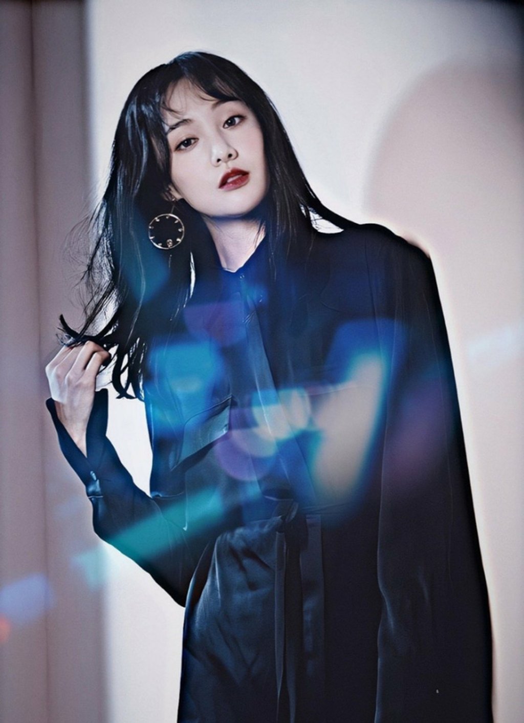 Gia đình tiết lộ tình trạng của Trịnh Sảng sau khi bị dân tình ném đá vì nghi vấn 'comeback’ 4 Gia đình tiết lộ tình trạng của Trịnh Sảng sau khi bị dân tình ném đá vì nghi vấn 'comeback’ 4