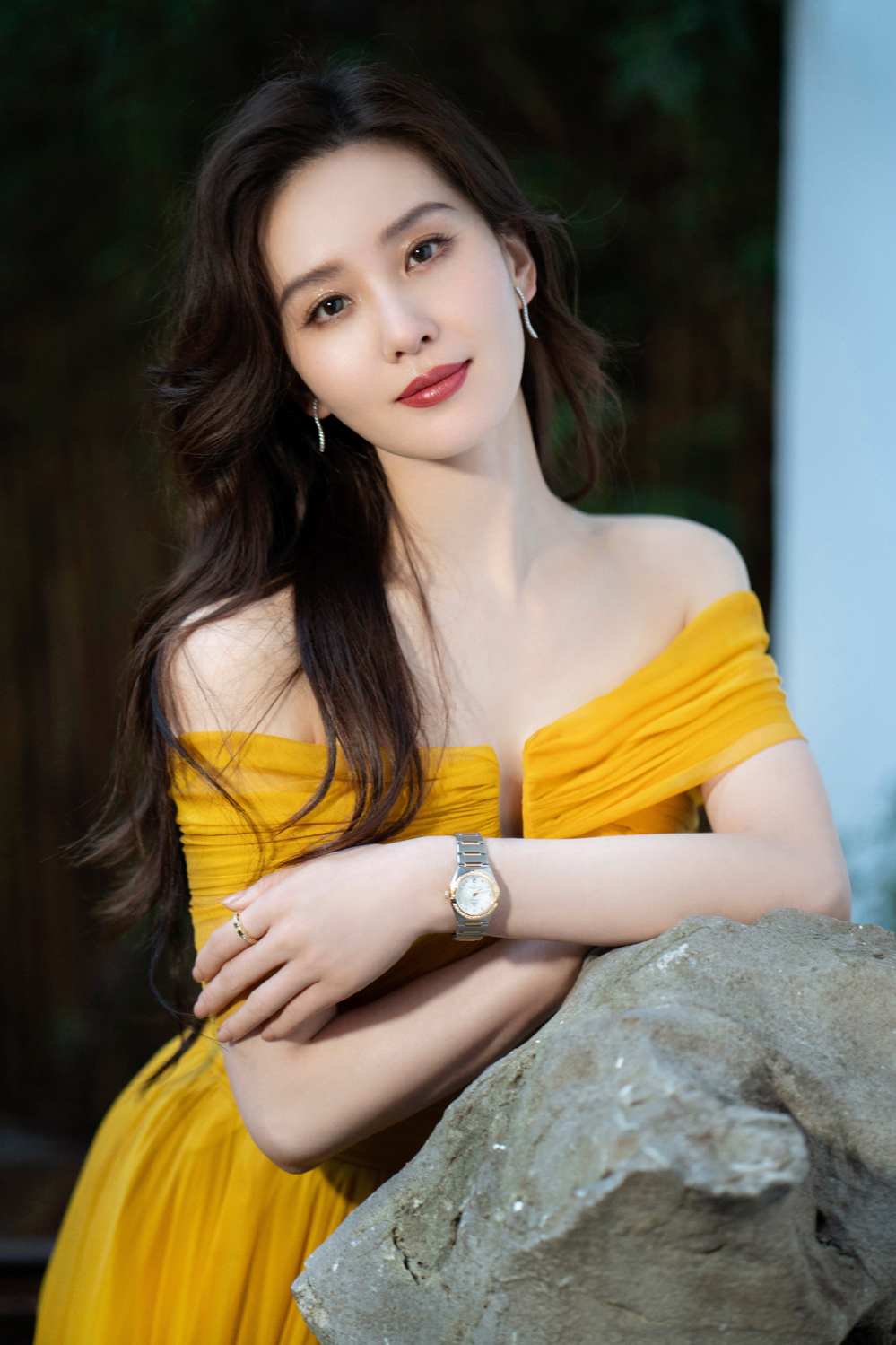 Chó săn đệ nhất Trung Quốc - Trác Vỹ tiết lộ danh sách những nữ nghệ sĩ 'sạch sẽ' nhất Cbiz 3 Chó săn đệ nhất Trung Quốc - Trác Vỹ tiết lộ danh sách những nữ nghệ sĩ 'sạch sẽ' nhất Cbiz 3