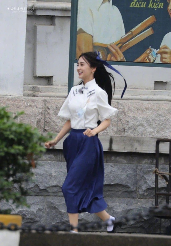 Ở độ tuổi 32, Angela Baby sở hữu nhan sắc, ngoại hình như gái đôi mươi Ở độ tuổi 32, Angela Baby sở hữu nhan sắc, ngoại hình như gái đôi mươi
