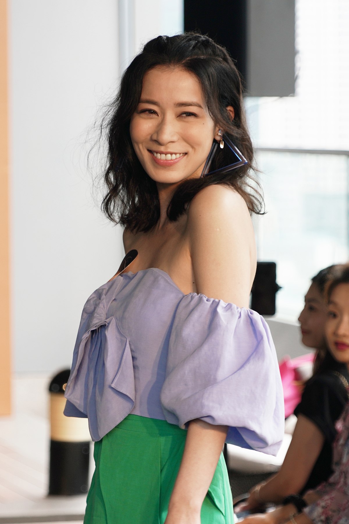 Những mỹ nhân Cbiz vẫn 'chăn đơn gối chiếc' dù đã qua nửa đời người 5 Những mỹ nhân Cbiz vẫn 'chăn đơn gối chiếc' dù đã qua nửa đời người 5