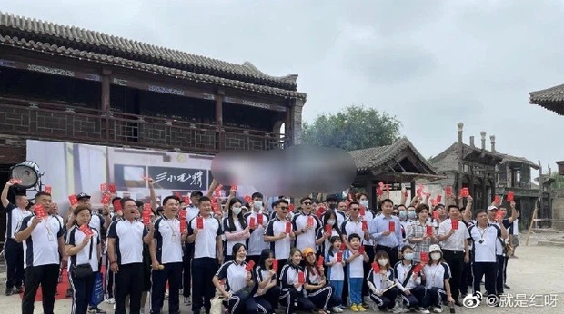 Thượng Ẩn remake chính thức khai máy, đôi nam chính lấp ló khiến 'hủ nữ' quoắn quéo 1 Thượng Ẩn remake chính thức khai máy, đôi nam chính lấp ló khiến 'hủ nữ' quoắn quéo 1