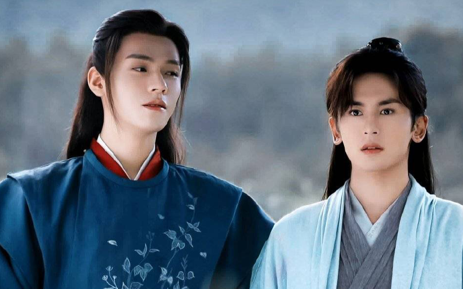 Cung Tuấn gặp họa với fan couple Lãng Lãng Đinh, netizen lo sợ 'dẫm lại vết xe đổ' của Tiêu Chiến 5 Cung Tuấn gặp họa với fan couple Lãng Lãng Đinh, netizen lo sợ 'dẫm lại vết xe đổ' của Tiêu Chiến 5