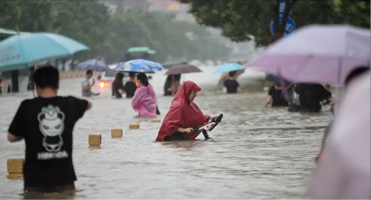 Tiêu Chiên, Dương Mịch và loạt sao Cbiz đồng lòng cứu trợ Hà Nam, Nhất Bác xuống tận hiện trường khiến Cnet thán phục 2 Tiêu Chiên, Dương Mịch và loạt sao Cbiz đồng lòng cứu trợ Hà Nam, Nhất Bác xuống tận hiện trường khiến Cnet thán phục 2