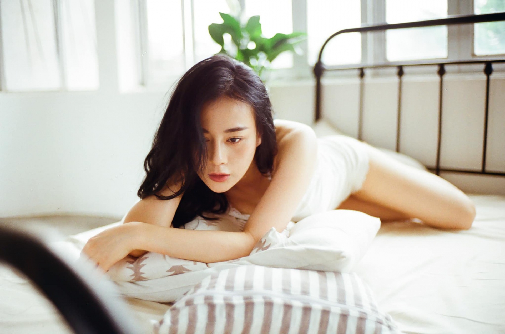 Nam 'Hương vị tình thân' trên phim ăn mặc quê mùa, ngoài đời lại khiến dân tình 'té ngửa' vì sang chảnh hết nấc 17 Nam 'Hương vị tình thân' trên phim ăn mặc quê mùa, ngoài đời lại khiến dân tình 'té ngửa' vì sang chảnh hết nấc 17