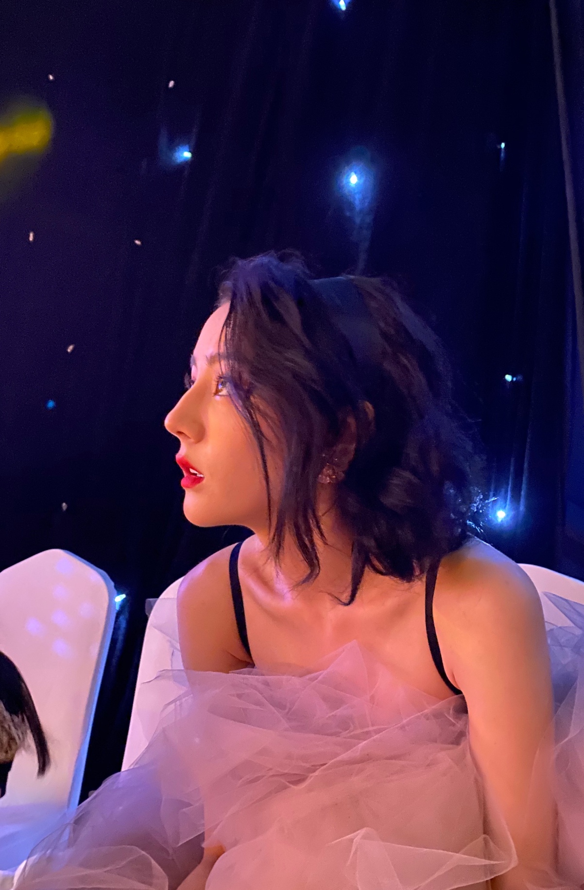 Họp báo hot nhất hôm nay: Nhiệt Ba kinh diễm tựa công chúa, nhõng nhẽo cạnh Dương Dương 6 Họp báo hot nhất hôm nay: Nhiệt Ba kinh diễm tựa công chúa, nhõng nhẽo cạnh Dương Dương 6