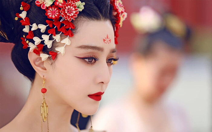 Sao Trung đọ sắc với cổ phục: Dương Mịch đẹp đến nao lòng, Nhiệt Ba trên cả xuất sắc, Châu Tấn đúng 'thành lũy' - Ảnh 4 Sao Trung đọ sắc với cổ phục: Dương Mịch đẹp đến nao lòng, Nhiệt Ba trên cả xuất sắc, Châu Tấn đúng 'thành lũy' - Ảnh 4