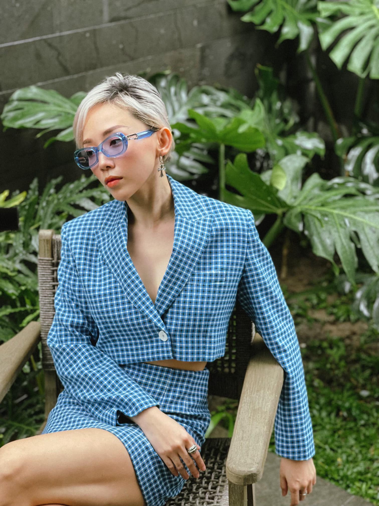 Trang cá nhân của Tóc Tiên rộn ràng hơn mùa giãn cách