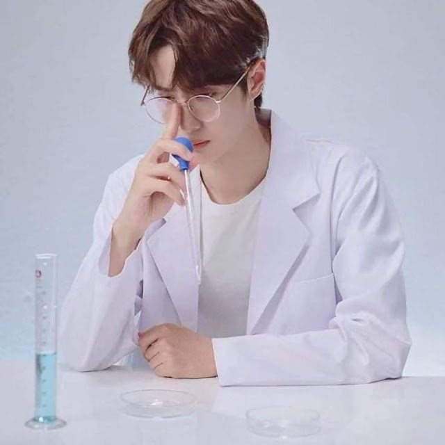 Những tạo hình bác sĩ 'mlem' nhất màn ảnh Hoa ngữ, xem xong fangirl chỉ muốn 'bỏ nhà' đến bệnh viện ở - Ảnh 2 Những tạo hình bác sĩ 'mlem' nhất màn ảnh Hoa ngữ, xem xong fangirl chỉ muốn 'bỏ nhà' đến bệnh viện ở - Ảnh 2