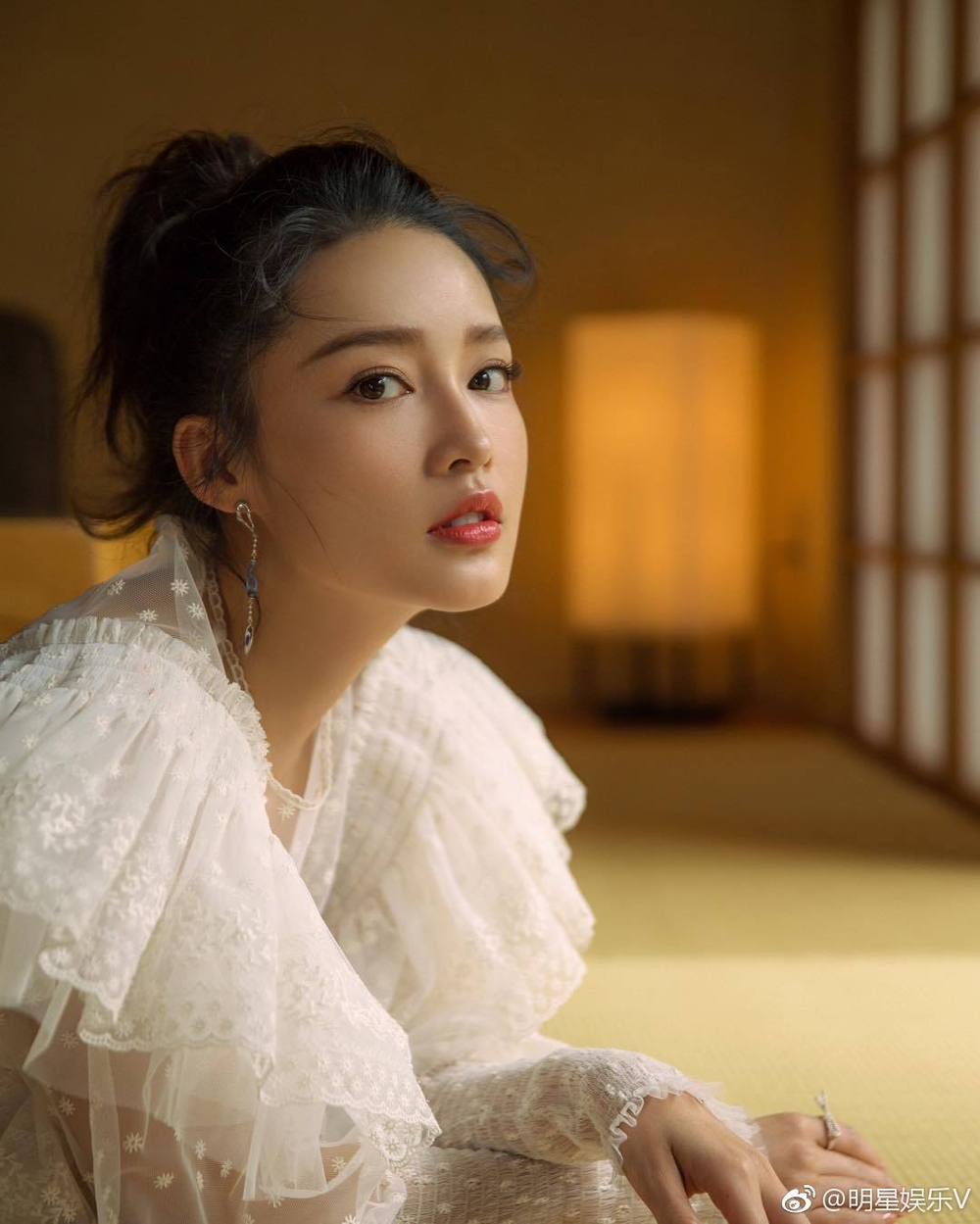Top 10 ngọc nữ thế hệ 9x đắt giá nhất màn ảnh Hoa ngữ hiện nay - Ảnh 5