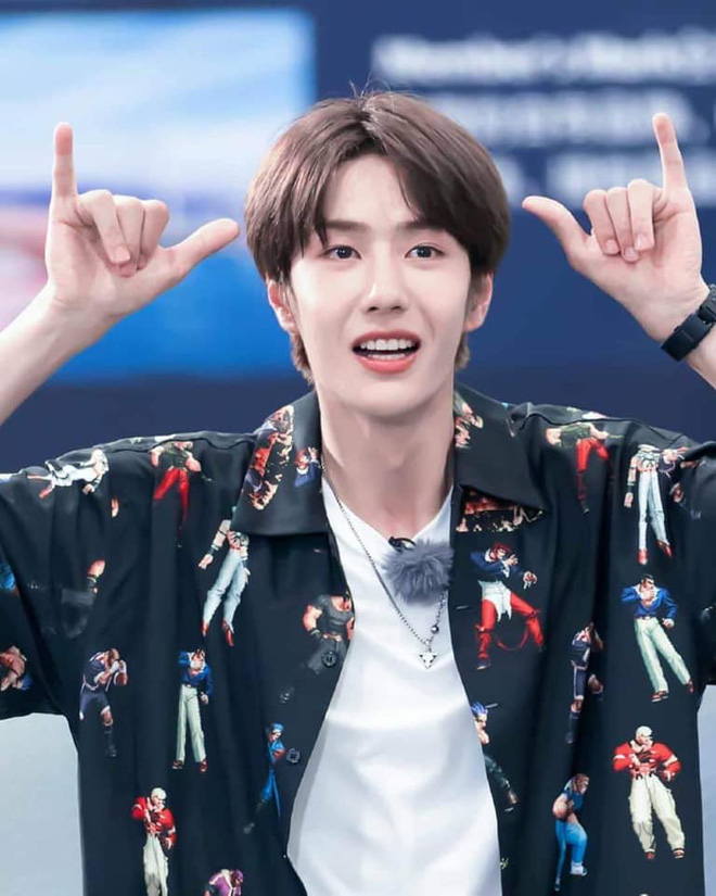 Mỗi biểu cảm, hành động của Vương Nhất Bác đều đậm 'muối' Mỗi biểu cảm, hành động của Vương Nhất Bác đều đậm 'muối'