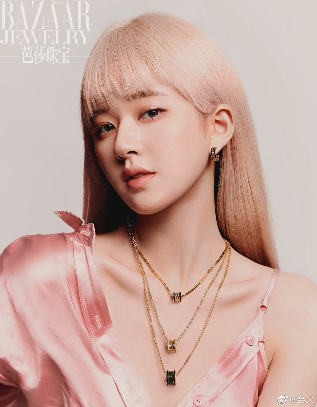 Triệu Lộ Tư trong bộ ảnh chụp cho tạp chí Harper's Bazaar Jewelry